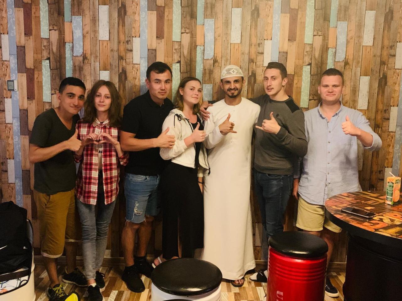 California Hostel Dubai Buitenkant foto